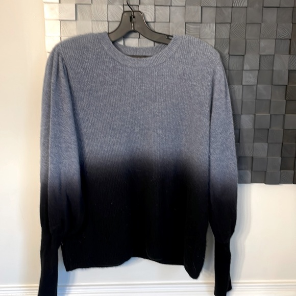 Nicole Miller Cashmere Sweater - Picture 1 of 10